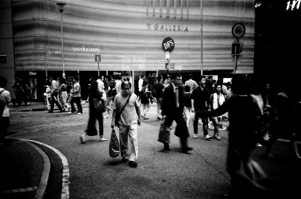 在路上No.023 Following the crowd
