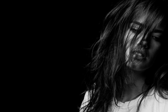 「WILD HEARTS, BLUE JEANS, AND WHITE T-SHIRTS」摄影特辑—ADRIANNE HO