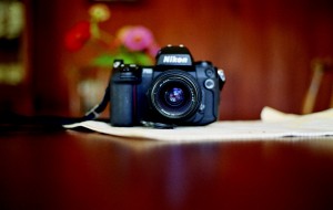 Nikon F100