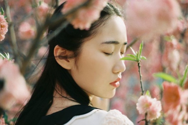 投稿作品No.1764 花間行 卿婷婷