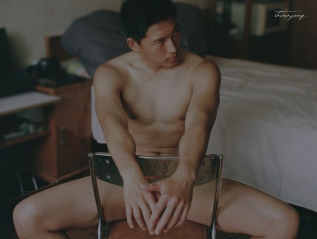 投稿作品No.1900 回忆是一只藏在黑暗中的温柔的手
