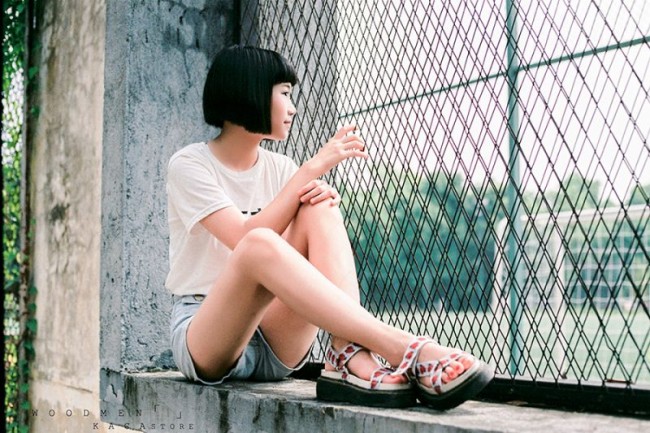 投稿作品No.2583 妙 龄 少(rǔ)女(zhū)