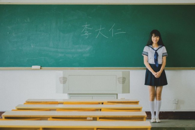 投稿作品No.4361 行走在阳光丢失的那年夏天