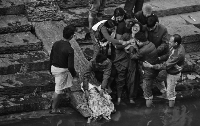 When Death Comes：透过2016旅行者摄影大赛作品感受下死亡临前的震撼