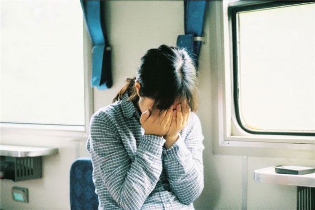 [7677] 不笑少女