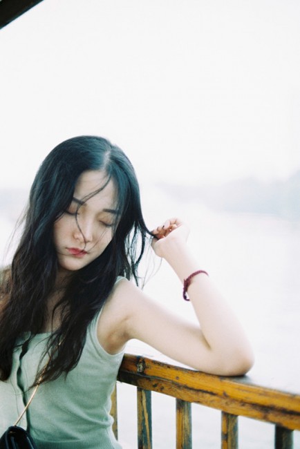 [8912] 少女。夏天。