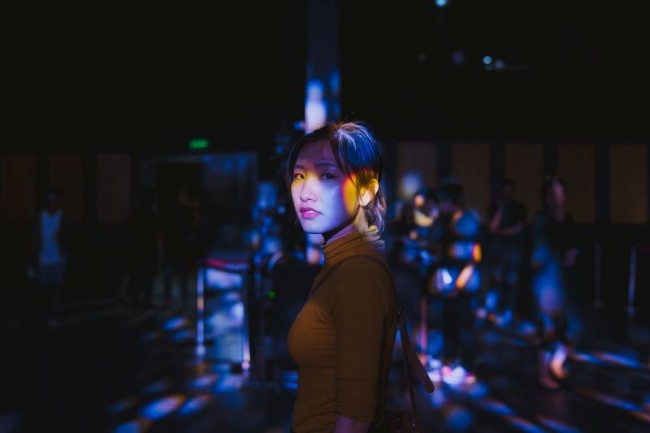 在弱光环境下拍人像要注意些什么？