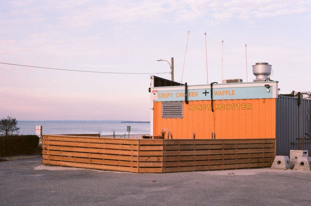 [22639] 被沙淹没的小镇 Wasaga Beach