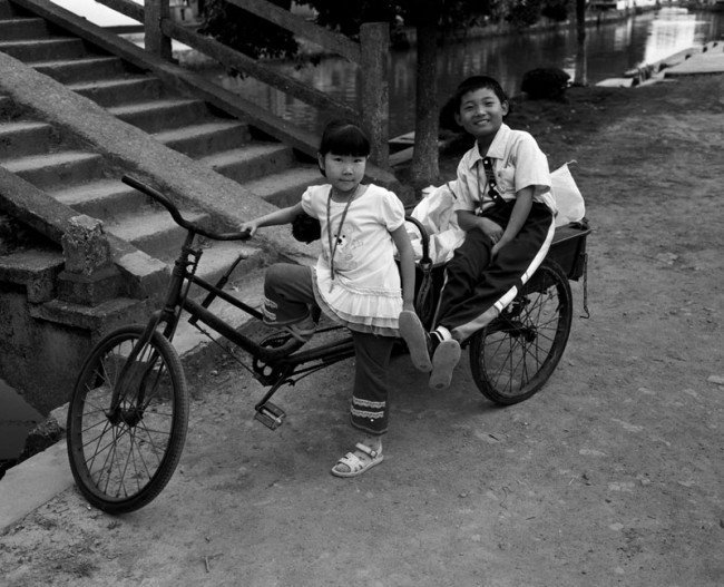 [22819] 金泽镇的孩子们