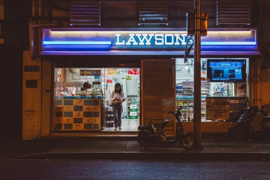 对很多人来说，这里才是他们的深夜食堂