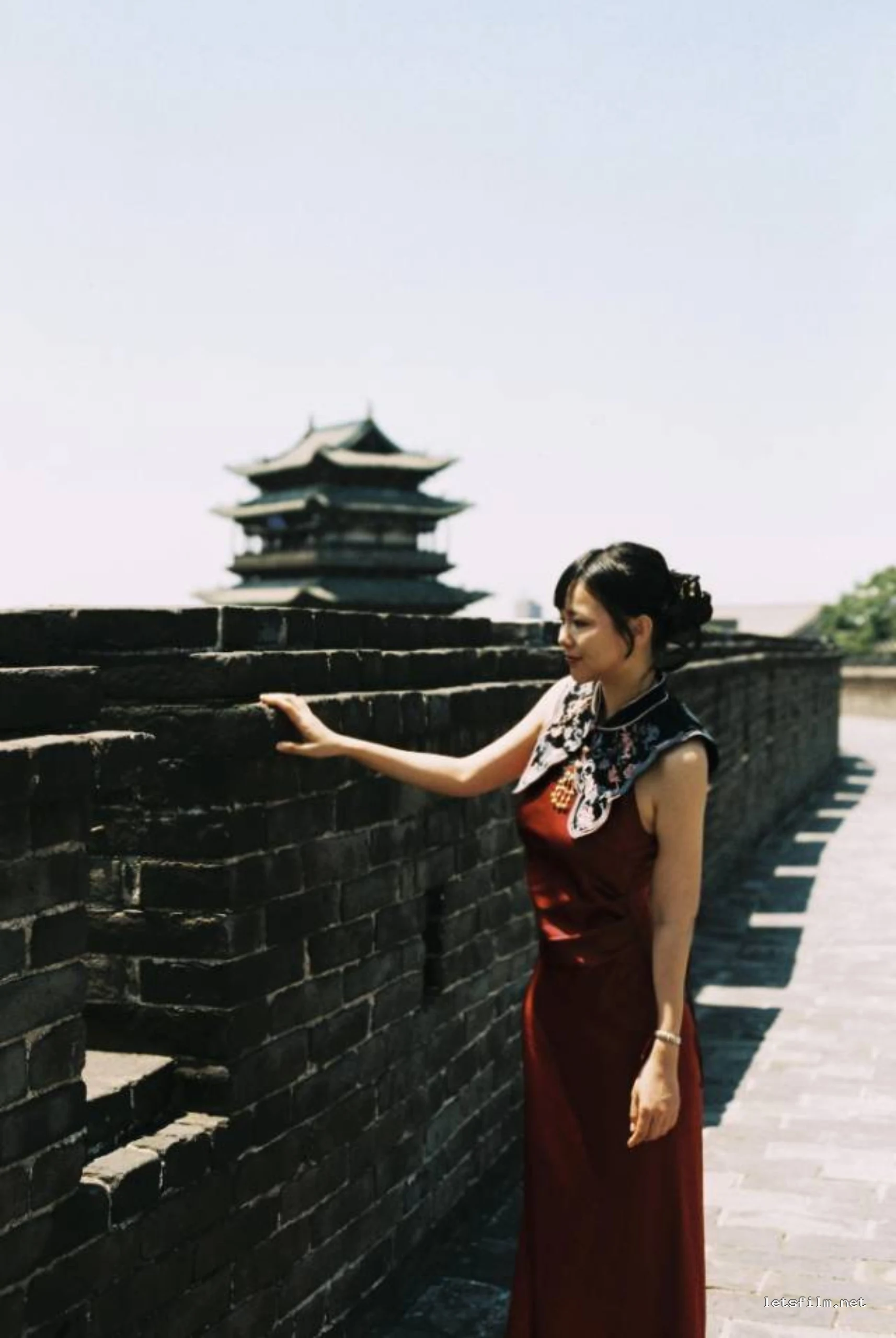 穿越在古城街巷