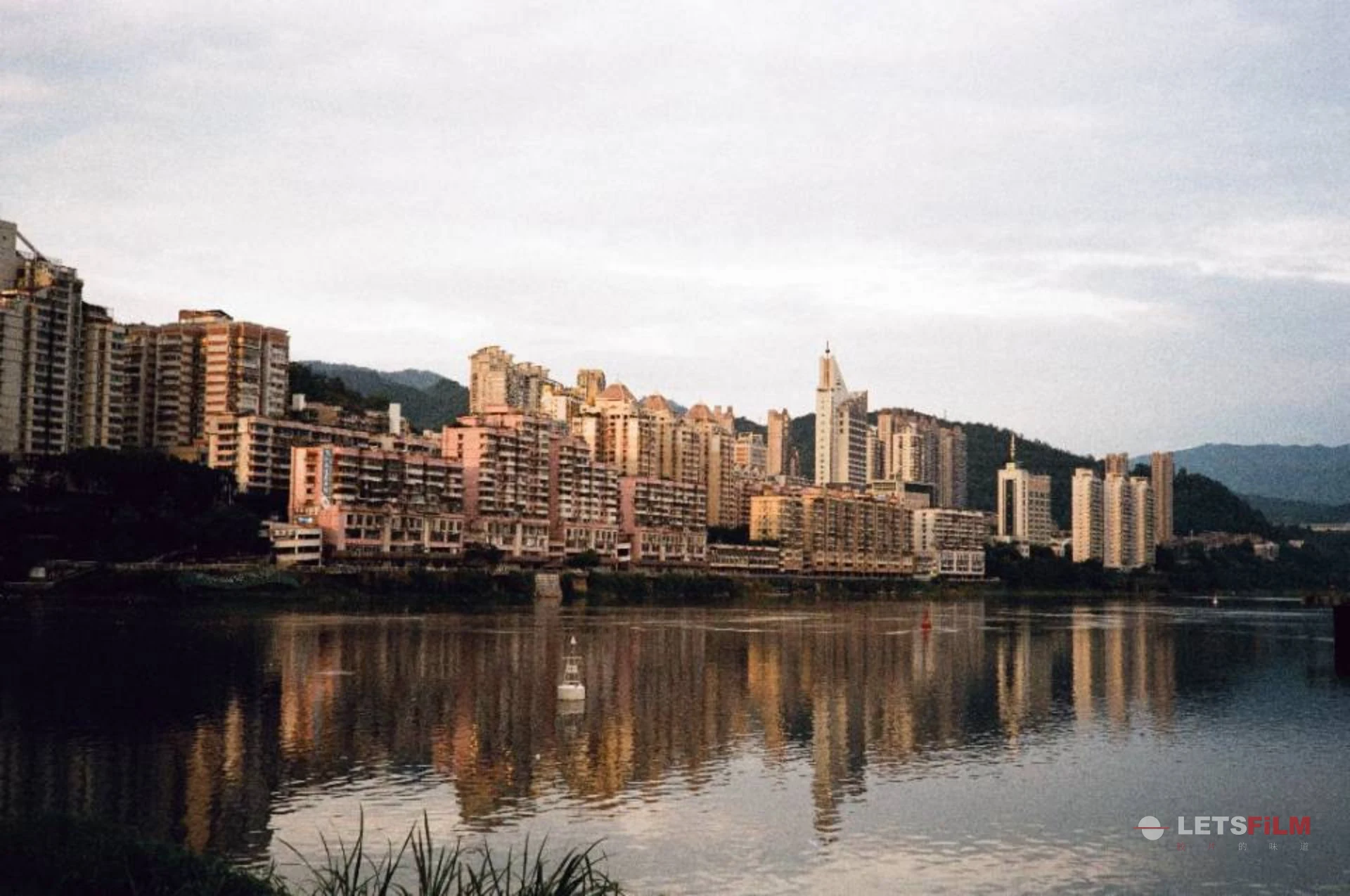 延平湖景